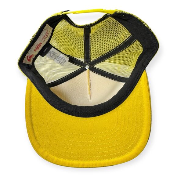 Quiksilver x Stranger Things Snapback Hat Pizza Delivery Yellow Trucker Hat Rare - Picture 6 of 7